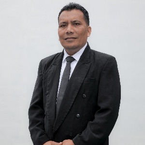 Damino,SST.Par., M.Pd
